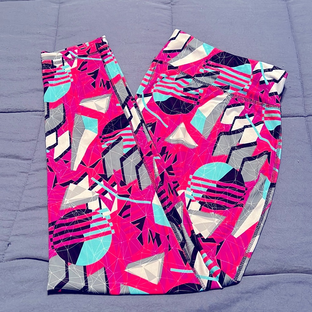 Danskin Now leggings sz xl (16-18), multi colored